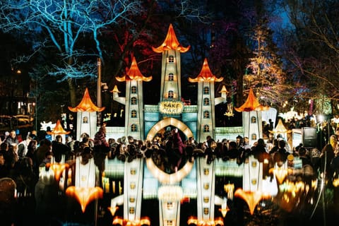 Old Town Riverside Antique Gallery Self Check-In Apartment in Klaipėda