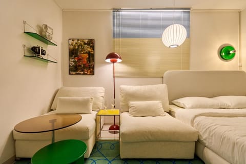 Seating area, Bedroom