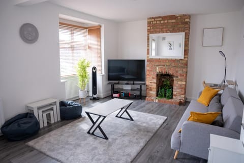 TV and multimedia, Living room
