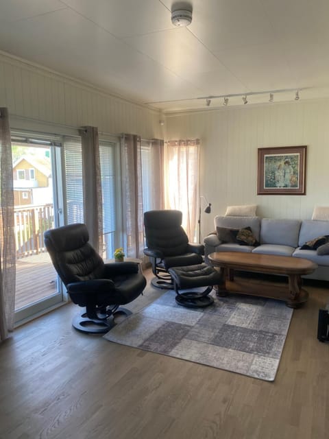 Central Lofoten Apartment - Sleeps 4 Apartment in Lofoten