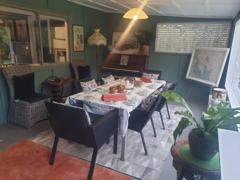 Annies B and B Bed and Breakfast in Auckland Region