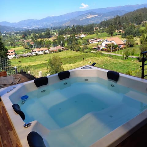 Natural landscape, Hot Tub, Mountain view