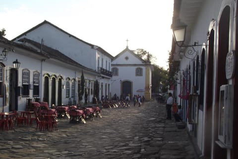 Suites Matriz Centro Histórico Bed and Breakfast in Paraty