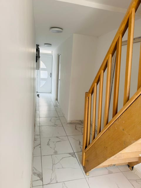 Royal appart city 3 Apartment in Calais