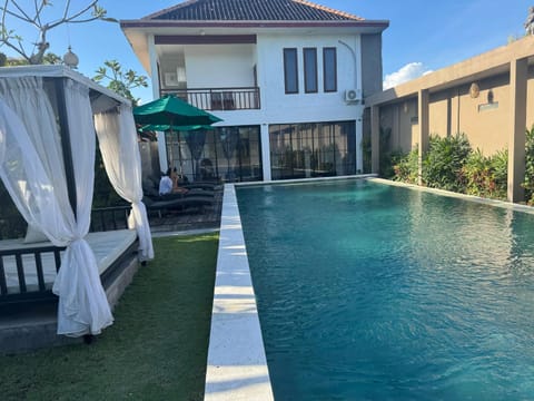 Gangga Blessta Hotel Vacation rental in Blahbatuh