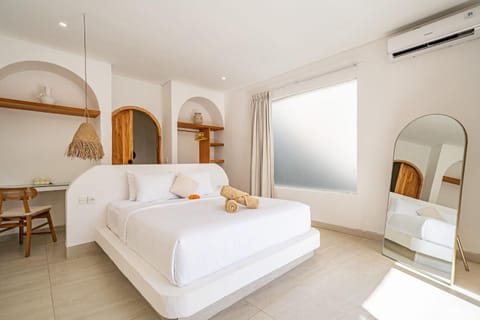 Bed, Bedroom, towels, wardrobe, air conditioner