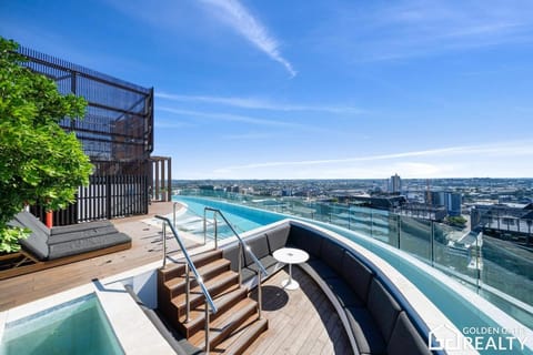 Day, View (from property/room), Balcony/Terrace, Pool view, Swimming pool, Swimming pool, sunbed