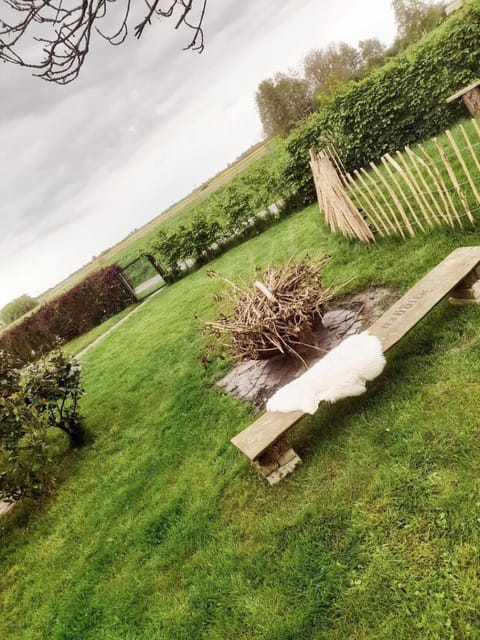 Übernachtung im Bauwagen Apartment in Wittmund