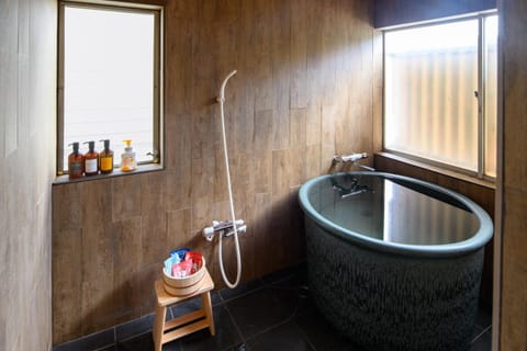 Bathroom, Bath