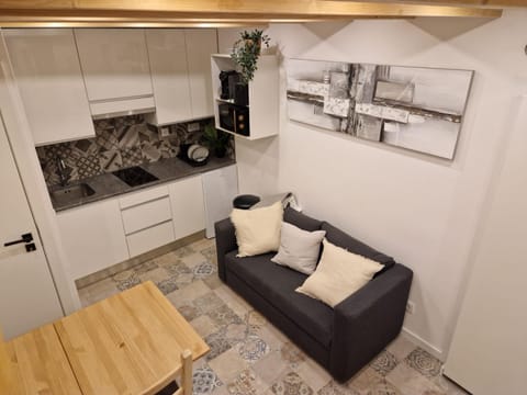 Kitchen or kitchenette, Living room
