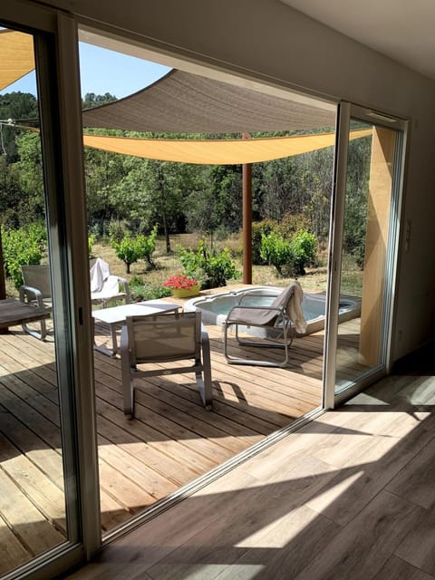 Hot Tub, View (from property/room), Balcony/Terrace, Balcony/Terrace, Dining area, Garden view