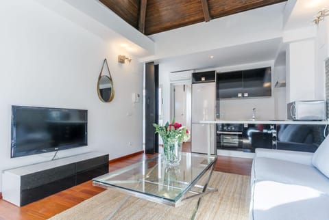 Kitchen or kitchenette, Living room