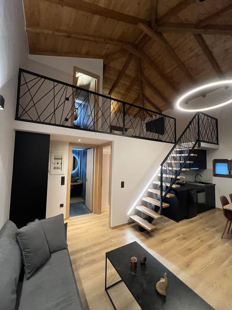 Korifes Meteora lithari 01 House in Kalabaka