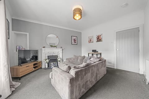 Communal lounge/ TV room, Living room