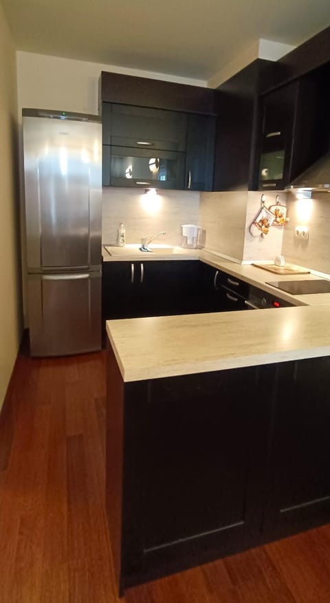 Kitchen or kitchenette, oven, stove