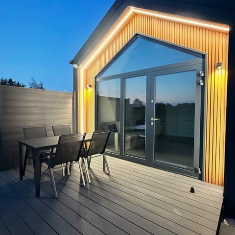 Property building, Balcony/Terrace