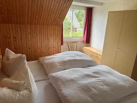 Gasthaus zur Grenze Country House in Cuxhaven