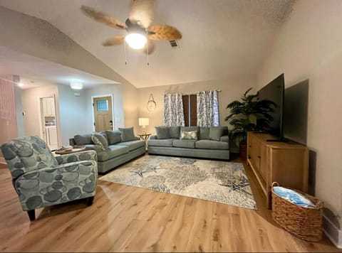 Salty Soul House in Spring Hill