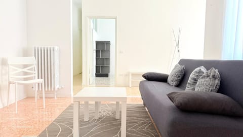 SE184 - Senigallia, comodo trilocale in centro storico Apartment in Senigallia