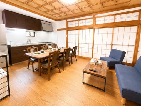 Living room, Dining area, kitchen