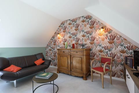 Property building, Living room