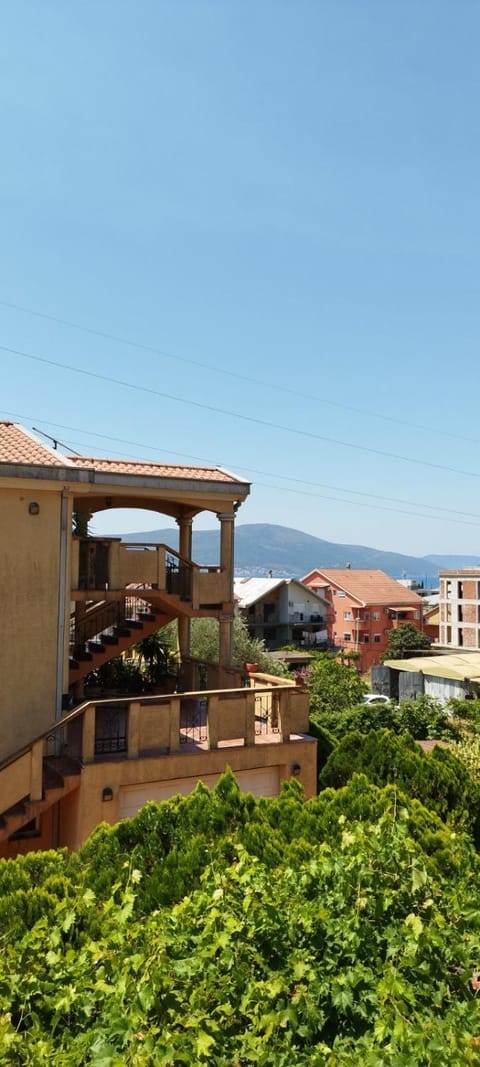 Apartmani Relax D Apartment in Kotor Municipality