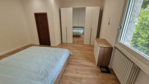 Villa SOL Lago di Endine House in Province of Brescia