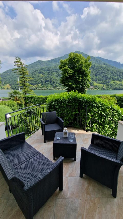 Villa SOL Lago di Endine House in Province of Brescia