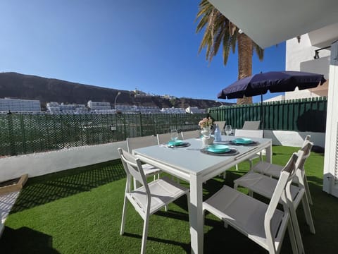 View (from property/room), Balcony/Terrace