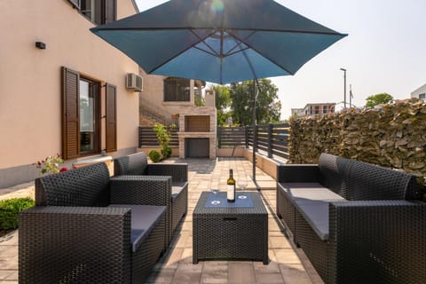 Patio, Balcony/Terrace, Balcony/Terrace, Seating area