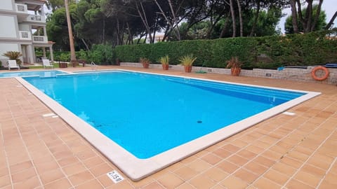 Pool view, Swimming pool, Swimming pool