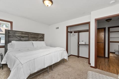 Relaxing Home Close to Malmstrom AFB and Aquatic Center House in Great Falls