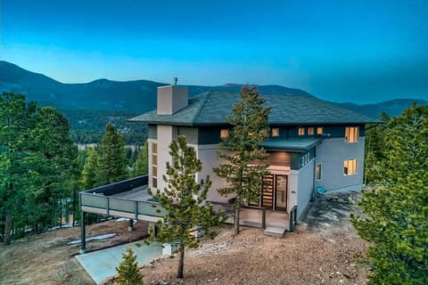 Summit Solace LUXE 360 Views Hot Tub Games House in Bailey