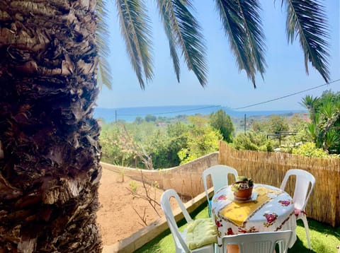 Patio, Spring, Day, Natural landscape, View (from property/room), Balcony/Terrace, Dining area, Mountain view, Sea view