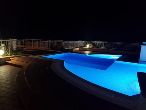 La Terrasse de Monaco Swimming pool Apartment in Cap-d'Ail