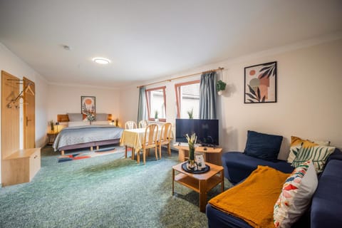 Living room, Bedroom