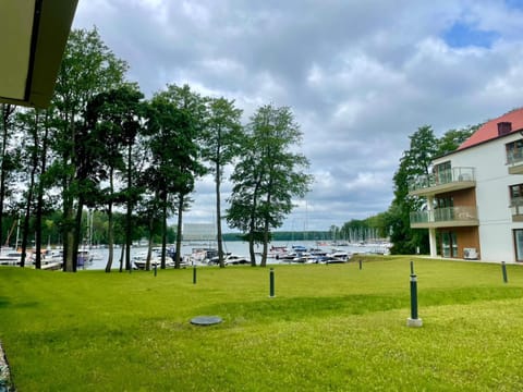 Day, Natural landscape, Garden, Lake view