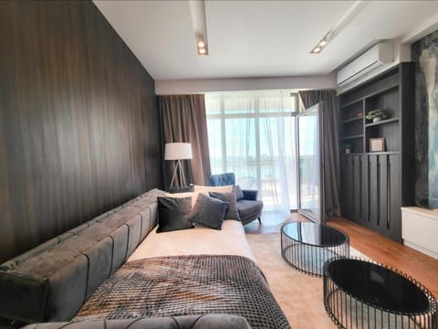 Arkadija Lux Apartment River And Tower View Apartment in Belgrade