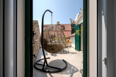 Main Square Loft - ZF Hvar Apartment in Hvar