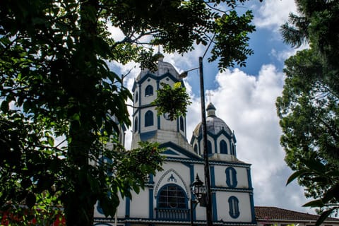 Nearby landmark, Landmark view