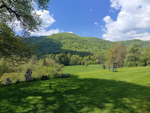 Nearby landmark, Day, Natural landscape