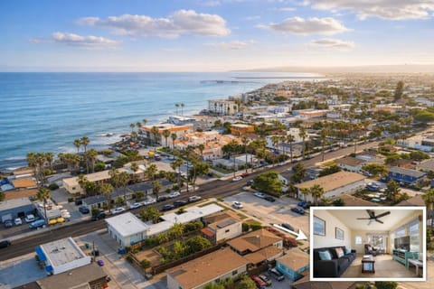 Steps to Ocean Sunset Views Beach Access & San Diego Charm House in Ocean Beach
