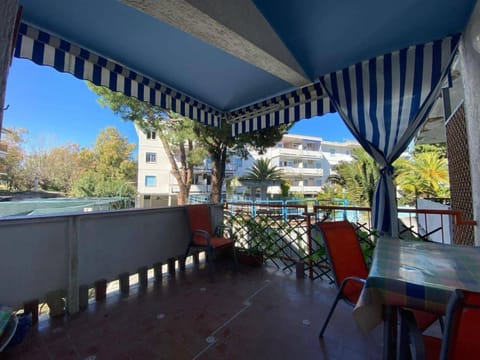 Patio, View (from property/room), Balcony/Terrace