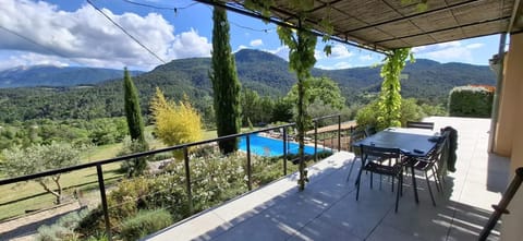 Garden view, Garden view, Mountain view, Pool view, Breakfast