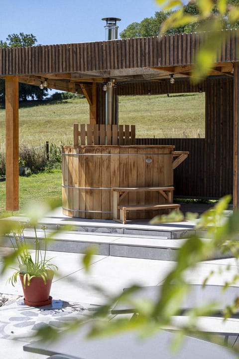 Patio, Garden view
