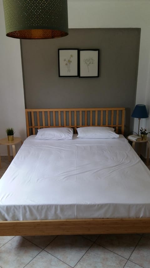 Simplicity at Iris Accommodation Apartment in Halkidiki