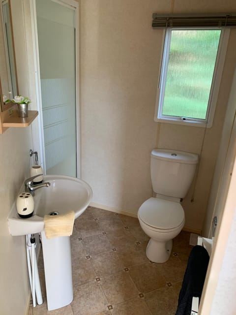 kingsgate 49 Campground/ 
RV Resort in Shanklin