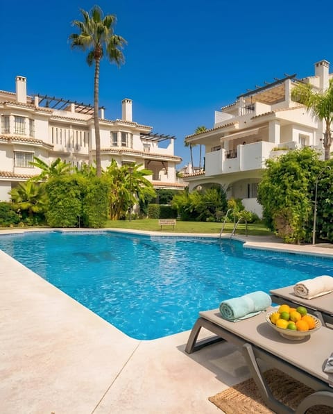 Property building, Pool view, Swimming pool