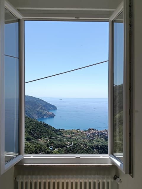 Azzurro Cinque Terre Apartment in Cinque Terre