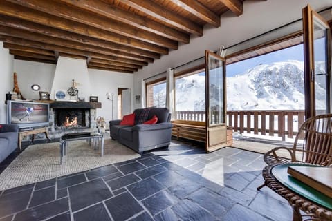 CHALET CROUZE - Chaleureux Chalet, ski au pied - 14 personnes Chalet in Tignes